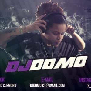 Meet your Posher, Dominique